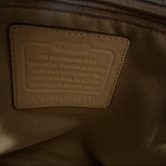 Coach Pink Shoulder Bag - Picture 4 of 5
